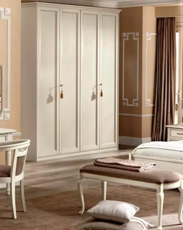 Комплект со шкафом, столиком, тумбой, K122