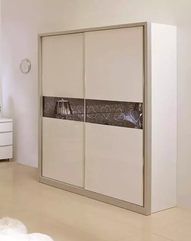 Просторный шкаф купе, белый, K246